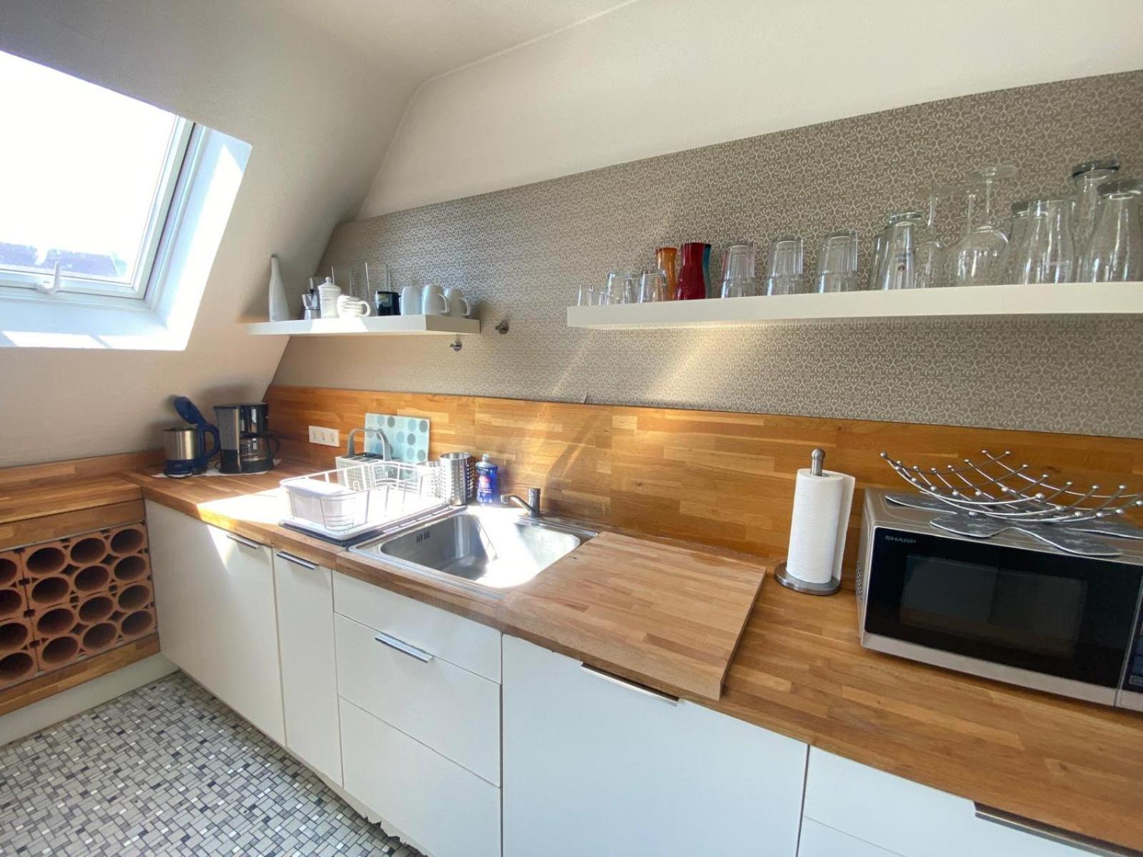 3-zimmer-wohnung Mit Terrasse Und 2 Schlafzimmern Apartment