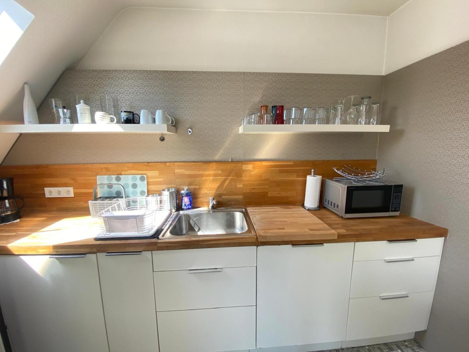 3-zimmer-wohnung Mit Terrasse Und 2 Schlafzimmern Apartment