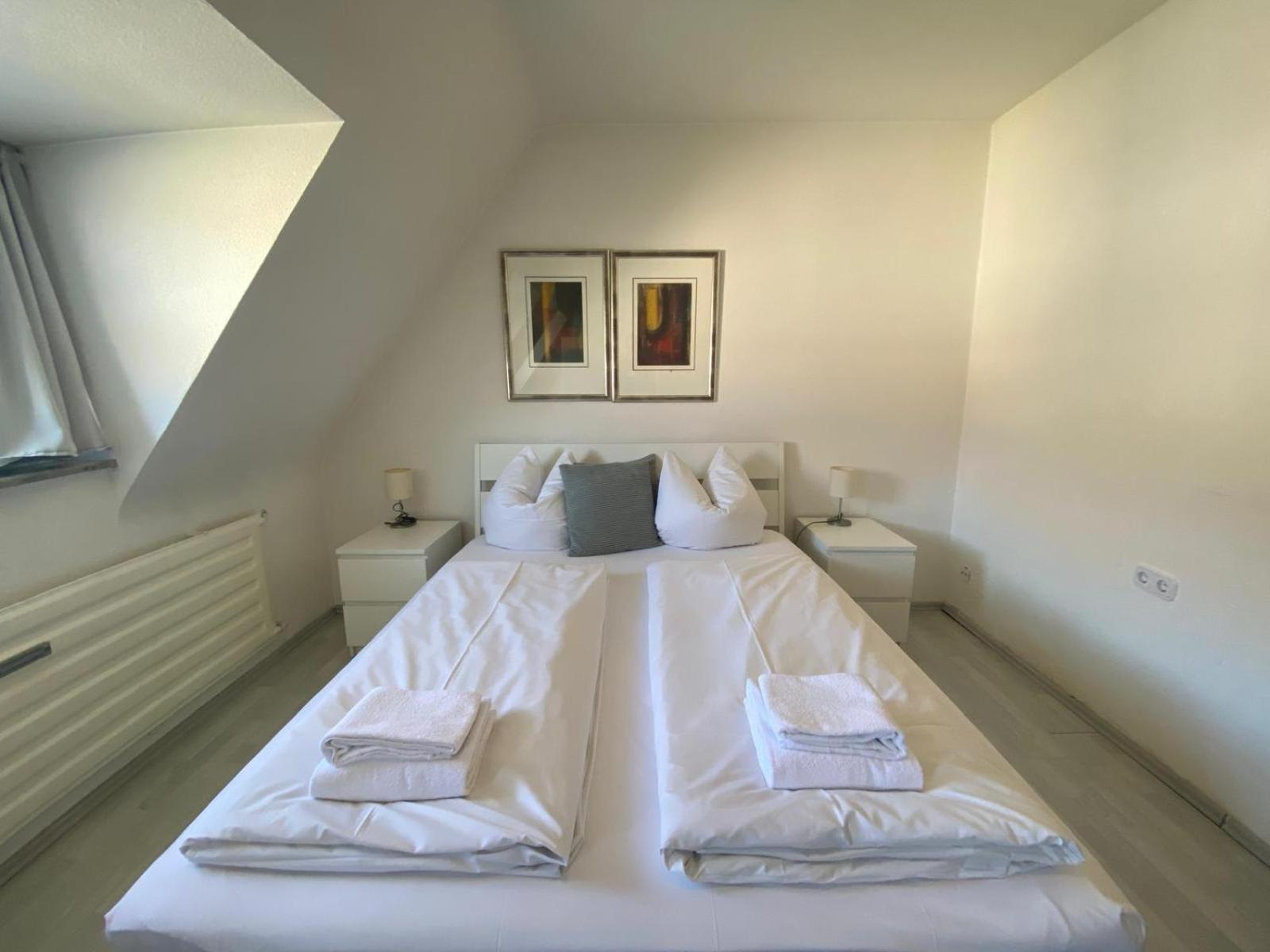 3-zimmer-wohnung Mit Terrasse Und 2 Schlafzimmern Nuremberg